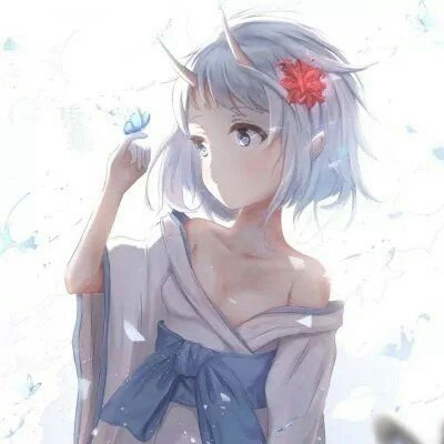 广西一公交车坠桥